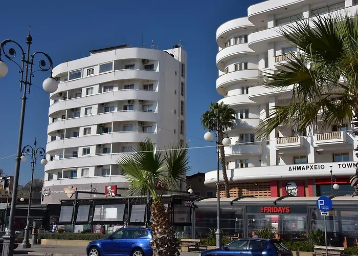 Kolonaki Seaview Appartamento Larnaca